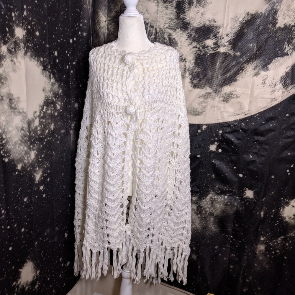 Vintage Cape Hand Crochet Chunky Knit Shawl Boho Cape
